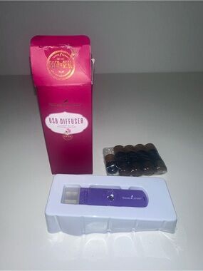 Young Living Purple USB Aroma Diffuser with Amber Inserts